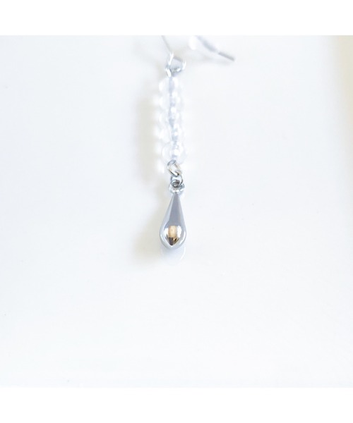 tone(トーン)の「【TOMEI LAB】ドロップ クリア ピアス(MA)(ピアス(両耳用)・レディース・クリア・FREE)」の5枚目の写真