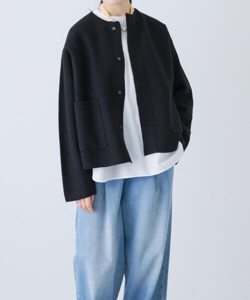 かぐれ（カグレ）の「圧縮ウールショートジャケット（ノーカラー