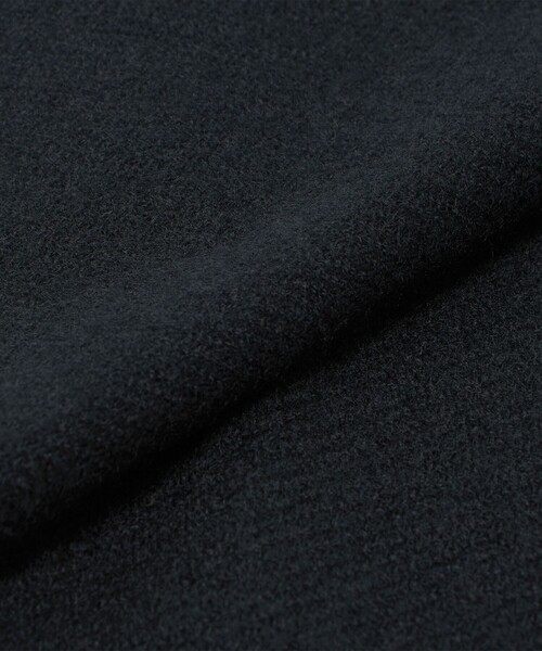 green label relaxing(グリーンレーベルリラクシング)の「GLR ソリッド 60 ラージ マフラー(マフラー・メンズ・ベージュ/ダークグレー/ブラック/ダークブラウン/ネイビー・FREE)」の6枚目の写真