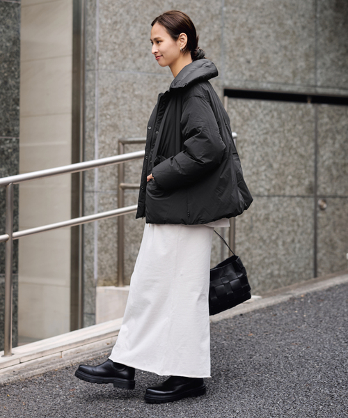 DUVETICA フード付きダウンジャケット 42 DUVETICA（デュベティカ） ダウンジャケット 42 ホワイト レディース