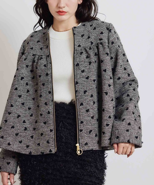 PICCIN（ピッチン）の「【セットアップ可能】フロッキーハートヘリンボーンブルゾン（ブルゾン・レディース・モカ/ベージュ・M）」の2枚目の写真