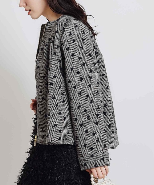 PICCIN（ピッチン）の「【セットアップ可能】フロッキーハートヘリンボーンブルゾン（ブルゾン・レディース・モカ/ベージュ・M）」の4枚目の写真