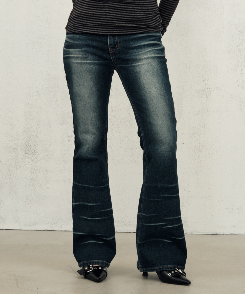 Midnight Move（ミッドナイトムーブ）の「cross boots cut (blue)（デニムパンツ・レディース・その他・SMALL/MEDIUM）」の2枚目の写真