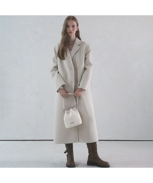 Vivacious（ビバシャス）の「Gwyneth Bucket Bag - 7COL（トートバッグ・レディース・アイボリー/グレイッシュブルー/クリアブラック/ブラックミックス/ブラウン/ピンク/ブラック・FREE）」の2枚目の写真
