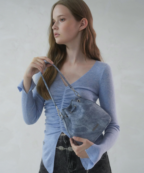 Vivacious（ビバシャス）の「Gwyneth Bucket Bag - 7COL（トートバッグ・レディース・アイボリー/グレイッシュブルー/クリアブラック/ブラックミックス/ブラウン/ピンク/ブラック・FREE）」の15枚目の写真