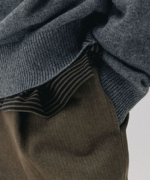 BLANKROOM(ブランクルーム)の「ヘリンボーンツイルパンツ_オリーブ(その他パンツ・メンズ・その他・1/0/3/2)」の6枚目の写真