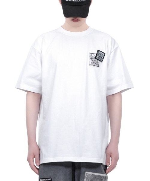 BLACK BLOND(ブラック ブロンド)の「ビビディディスオーダーパッチTシャツ(ホワイト)(Tシャツ/カットソー・レディース・その他・LARGE/MEDIUM/X-LARGE/XX-LARGE/XXX-LARGE)」の1枚目の写真