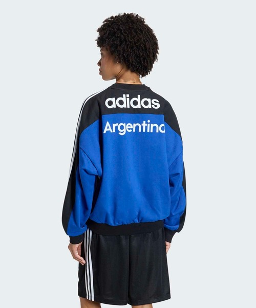 adidas(アディダス)の「クルー ウィズ カットライン スウェットシャツ / トレーナー / アディダスオリジナルス adidas Originals(スウェット・レディース・ブルー・MEDIUM/SMALL/XX-LARGE/LARGE/X-LARGE)」の2枚目の写真