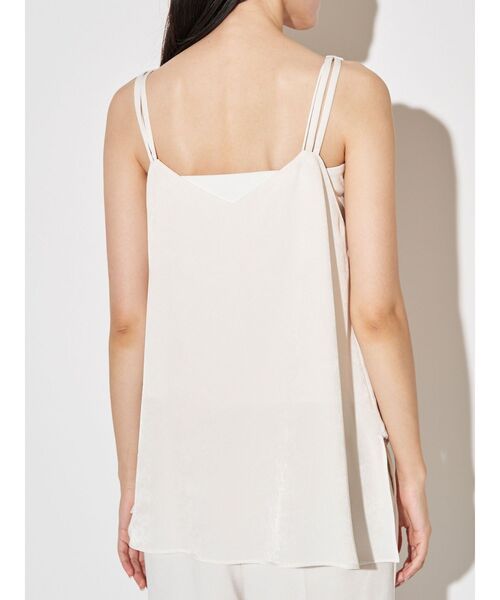 ELENDEEK（エレンディーク）の「サテンフレアキャミソール（キャミソール・レディース・オフホワイト/ブラック/キャメル・FREE）」の16枚目の写真