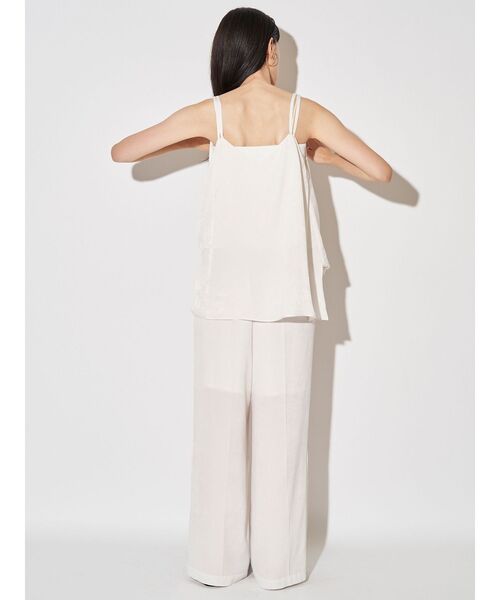 ELENDEEK（エレンディーク）の「サテンフレアキャミソール（キャミソール・レディース・オフホワイト/ブラック/キャメル・FREE）」の19枚目の写真