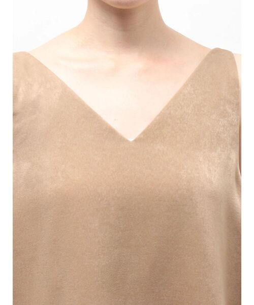 ELENDEEK（エレンディーク）の「サテンフレアキャミソール（キャミソール・レディース・オフホワイト/ブラック/キャメル・FREE）」の10枚目の写真