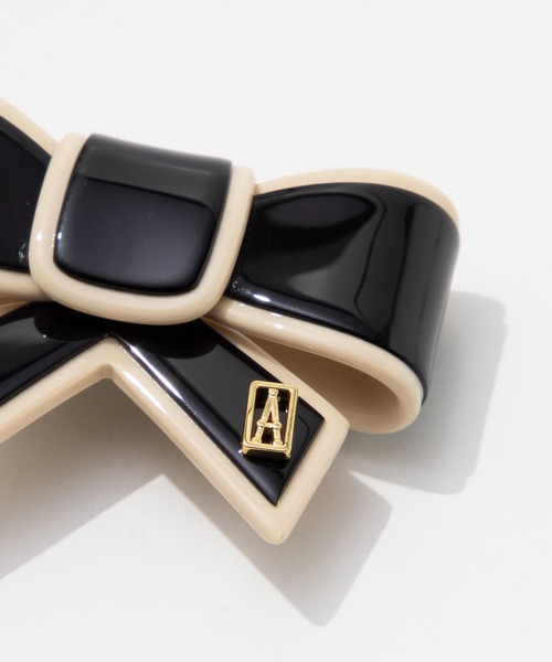 ALEXANDRE DE PARIS TIMELESS LES LISERAI TENDERLY BARRETTE TIGE