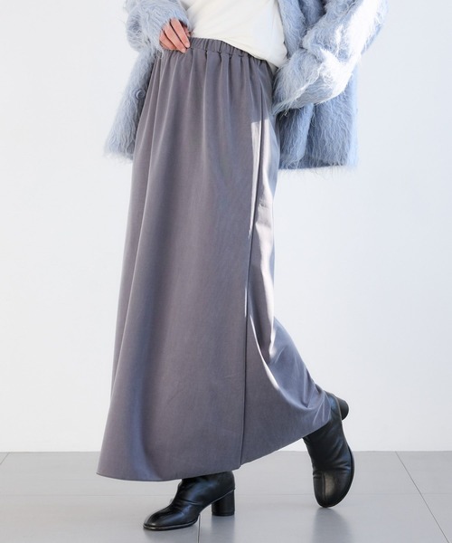 BARNYARDSTORM(バンヤードストーム)の「BARNYARDSTORM / フィブリルカットサテンスカート / マシンウォッシャブル【JAPAN FABRIC】(スカート・レディース・ブラック/グレー・S/M)」の2枚目の写真