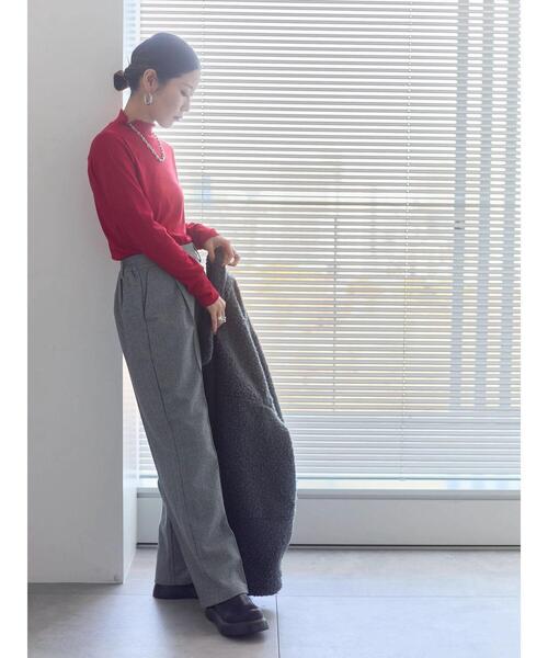 Samansa Mos2 blue(サマンサモスモスブルー)の「ヘリンボーンストレートパンツ(その他パンツ・レディース・ベージュ/ブラウン/グレー/チャコールグレー・F)」の12枚目の写真