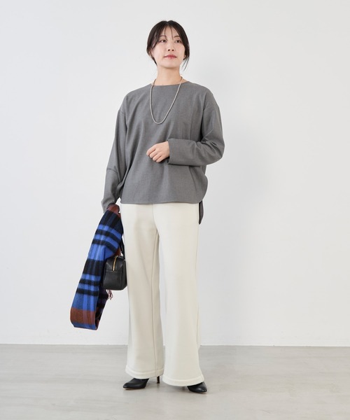 MICA&DEAL(マイカ&ディール)の「ボートネック裏起毛ブラウス〈セットアップ対応〉(シャツ/ブラウス・レディース・ライトベージュ/ブラック/グレー・FREE)」の10枚目の写真