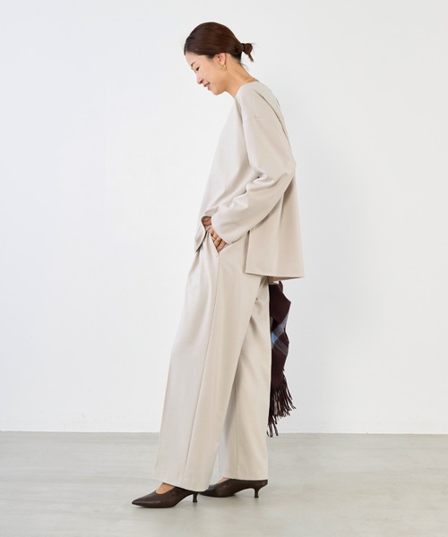 MICA&DEAL(マイカ&ディール)の「ボートネック裏起毛ブラウス〈セットアップ対応〉(シャツ/ブラウス・レディース・ライトベージュ/ブラック/グレー・FREE)」の20枚目の写真