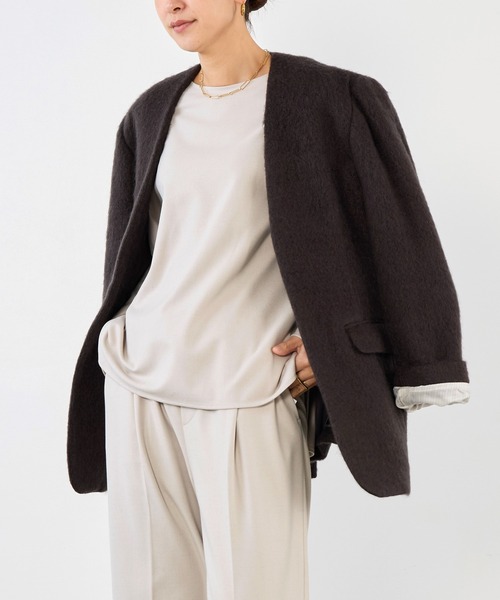 MICA&DEAL(マイカ&ディール)の「ボートネック裏起毛ブラウス〈セットアップ対応〉(シャツ/ブラウス・レディース・ライトベージュ/ブラック/グレー・FREE)」の22枚目の写真