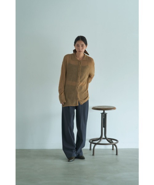 marjour（マージュール）の「SHEER SHIRT KNIT（ニット/セーター・レディース・チャコール/ベージュ・M）」の17枚目の写真