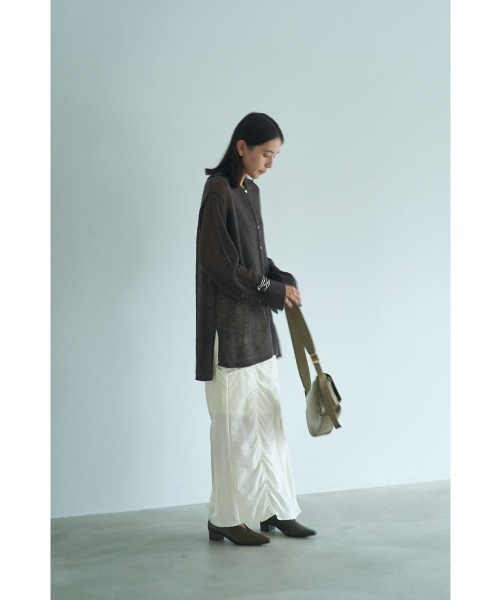 marjour（マージュール）の「SHEER SHIRT KNIT（ニット/セーター・レディース・チャコール/ベージュ・M）」の21枚目の写真