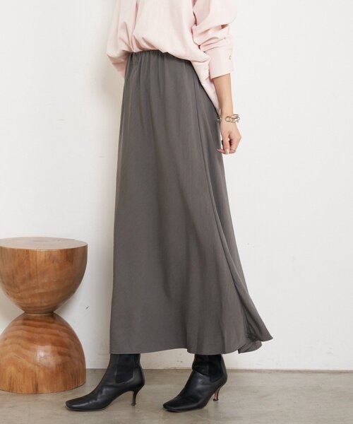 Jena espace merveilleux(ジェナ エスパスメルヴェイユ)の「【ウエストゴム/楽チン】ワッシャーツイルロングスカート(スカート・レディース・チャコールグレー/イエロー/ベージュ・FREE)」の1枚目の写真