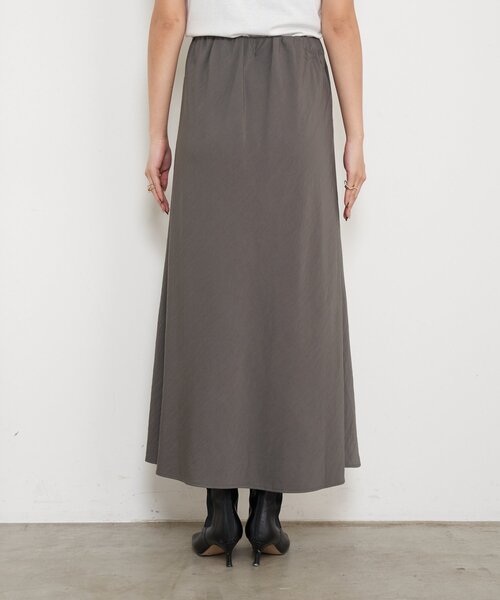 Jena espace merveilleux(ジェナ エスパスメルヴェイユ)の「【ウエストゴム/楽チン】ワッシャーツイルロングスカート(スカート・レディース・チャコールグレー/イエロー/ベージュ・FREE)」の14枚目の写真