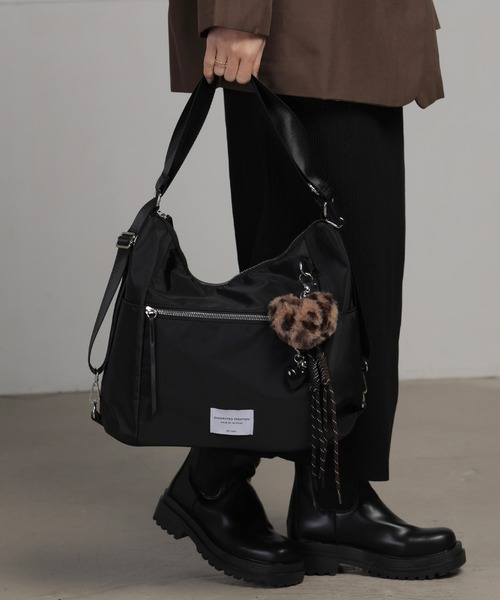 ALTROSE（アルトローズ）の「【A4可】3WAY トート リュック ショルダーバッグ バッグ テミー（バックパック/リュック・レディース・アイボリー/ブラック/グレー/レオパード・FREE）」の2枚目の写真