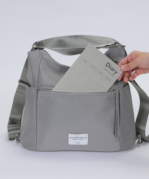 ALTROSE（アルトローズ）の「【A4可】3WAY トート リュック ショルダーバッグ バッグ テミー（バックパック/リュック・レディース・アイボリー/ブラック/グレー/レオパード・FREE）」の13枚目の写真