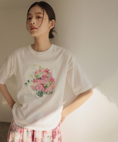 組曲(クミキョク)の「プリントTシャツ(Tシャツ/カットソー・レディース・ホワイト系/ブラック系・F)」の2枚目の写真
