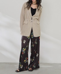 Shelly island（シェリーアイランド）の「ボタニカル柄タックパンツ（スラックス）」