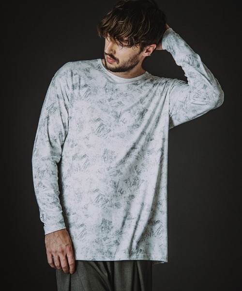 NO ID.(ノーアイディ)の「mlt5538-UnevenプリントテレコPO プルオーバー(458006-403T)(Tシャツ/カットソー・メンズ・ホワイト/ブラック・ONE SIZE)」の1枚目の写真