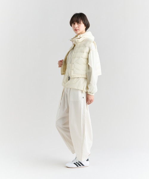 NANGA(ナンガ)の「SHEER DOWN VEST W/シアーダウンベスト(ウィメンズ)(ダウンベスト・レディース・グレー/ブラック/ライム/ホワイト・S/L/M)」の9枚目の写真