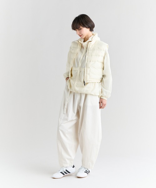 NANGA(ナンガ)の「SHEER DOWN VEST W/シアーダウンベスト(ウィメンズ)(ダウンベスト・レディース・グレー/ブラック/ライム/ホワイト・S/L/M)」の10枚目の写真