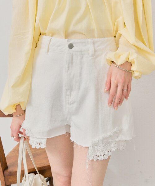 mystic（ミスティック）の「レースポケットショートパンツ（デニムパンツ・レディース・ネイビー/オフホワイト・FREE）」の2枚目の写真