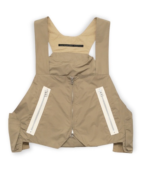 my beautiful landlet(マイビューティフルランドレット)の「【my beautiful landlet】NYLON TAFFETA WATER PROOF BAG VEST(ベスト・メンズ・ベージュ/ネイビー/ブラック・FREE)」の1枚目の写真