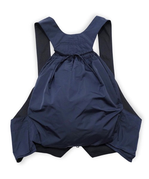 my beautiful landlet(マイビューティフルランドレット)の「【my beautiful landlet】NYLON TAFFETA WATER PROOF BAG VEST(ベスト・メンズ・ベージュ/ネイビー/ブラック・FREE)」の18枚目の写真