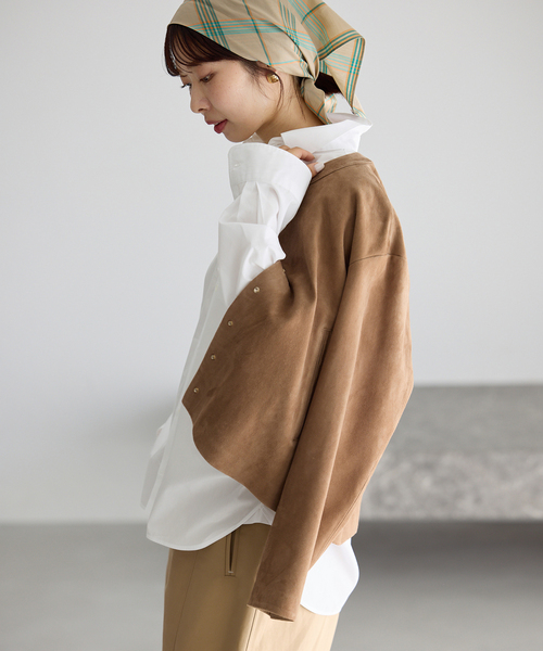 IENA（イエナ）の「T/C プレーンシャツ（シャツ/ブラウス・レディース・ホワイト/ピンク/ブルー・FREE）」の9枚目の写真