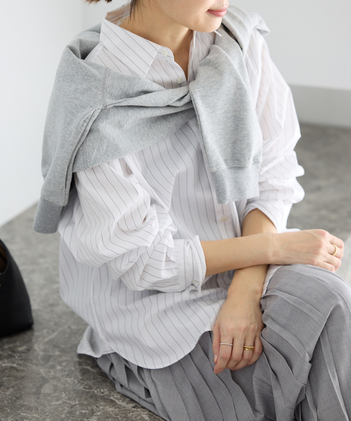 IENA（イエナ）の「T/C プレーンシャツ（シャツ/ブラウス・レディース・ホワイト/ピンク/ブルー・FREE）」の13枚目の写真