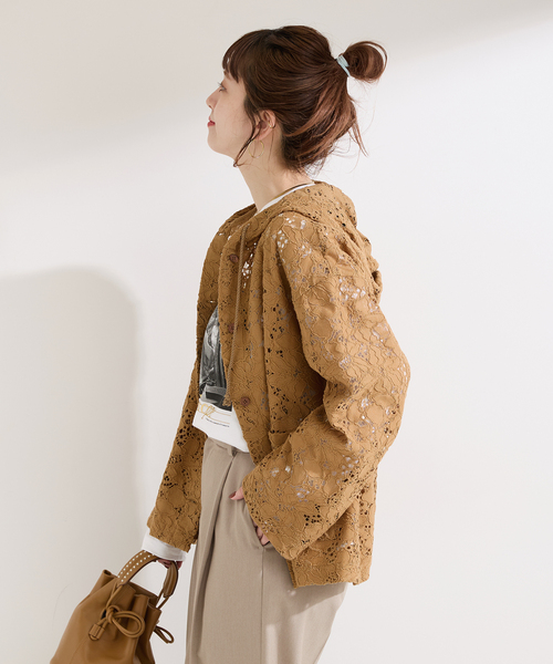 B.C STOCK(ベーセーストック)の「手洗い可 / レースフードシャツ(シャツ/ブラウス・レディース・ブラック/ホワイト/キャメル・FREE)」の9枚目の写真