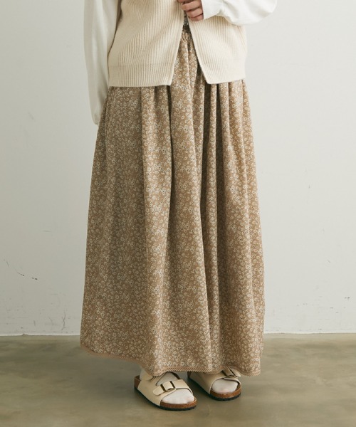 Crisp（クリスプ）の「フラワーギャザースカート（スカート・レディース・ベージュ/ブラック・FREE）」の9枚目の写真