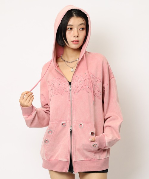 SPIRALGIRL（スパイラルガール）の「アイレットクラッシュロゴオーバーパーカー（パーカー・レディース・ブラック/ピンク/グレー・FREE）」の3枚目の写真