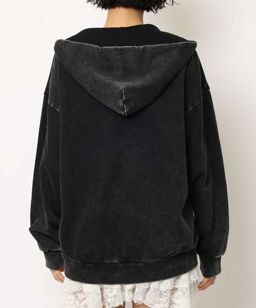 SPIRALGIRL（スパイラルガール）の「アイレットクラッシュロゴオーバーパーカー（パーカー・レディース・ブラック/ピンク/グレー・FREE）」の21枚目の写真