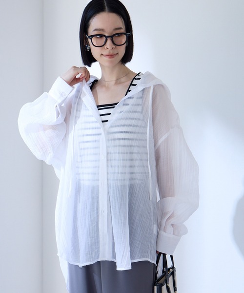 Aunely（オーネリー）の「【Aunely】 軽やか 楊柳 シアーエア フード シャツ/マシンウォッシャブル＜YOSOOIシリーズ＞（シャツ/ブラウス・レディース・ライトブルー/ブラウン/チャコールグレー/オフホワイト/ブラック/ベージュ・M/L）」の19枚目の写真