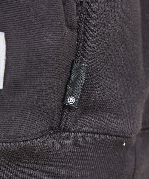 Russell Athletic（ラッセルアスレティック）の「【BerBerJin × RUSSELL ATHLETIC / ベルベルジン × ラッセル アスレティック】Soft Loop Back Crew Sweat / ソフトループバック クルースウェット（スウェット・メンズ・ライトグレー/ブラック/ネイビー・M/L/XL）」の17枚目の写真