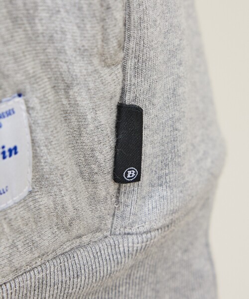 Russell Athletic（ラッセルアスレティック）の「【BerBerJin × RUSSELL ATHLETIC / ベルベルジン × ラッセル アスレティック】Soft Loop Back Crew Sweat / ソフトループバック クルースウェット（スウェット・メンズ・ライトグレー/ブラック/ネイビー・M/L/XL）」の7枚目の写真