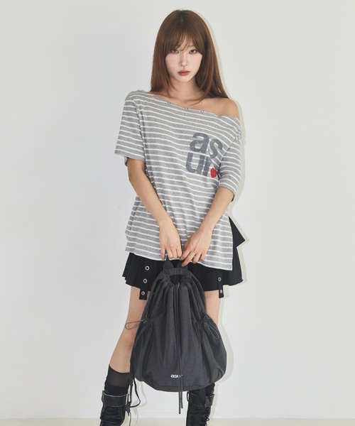 as you are(アズユーアー)の「◇ASYOUARE◇ブランド直輸入正規品/ストライプオフショルダーTシャツ STRIPED OFF-SHOULDER T-SHIRT(Tシャツ/カットソー・レディース・ブラック/チャコール/グレー・FREE)」の11枚目の写真