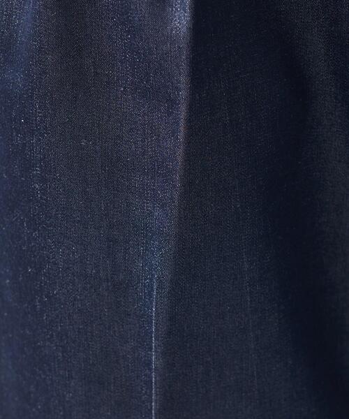 INDIVI（インディヴィ）の「【洗える／UVケア／SETUP可能】デニムライクテーパードパンツ（その他パンツ・レディース・サックスブルー系3/ネイビー系3/ブルー系その他5・40/38/36/13/05/15 /19）」の16枚目の写真