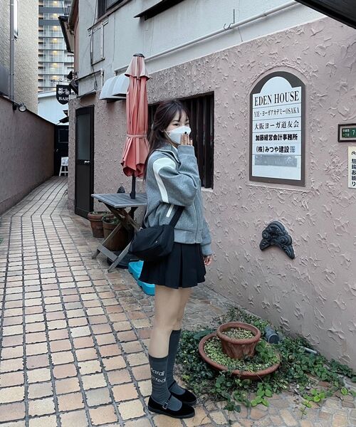 MASMARULEZ(マスマルールズ)の「304Eyelet ear arch bag_ black(メッセンジャーバッグ・レディース・その他・FREE)」の16枚目の写真