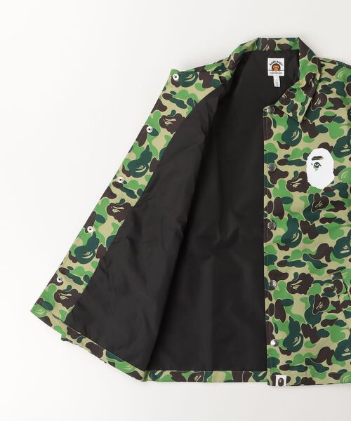 A BATHING APE(アベイシングエイプ)の「ABC CAMO COLLEGE COACH JACKET(ミリタリージャケット・キッズ・ブルー/グリーン/ピンク・160/150)」の7枚目の写真