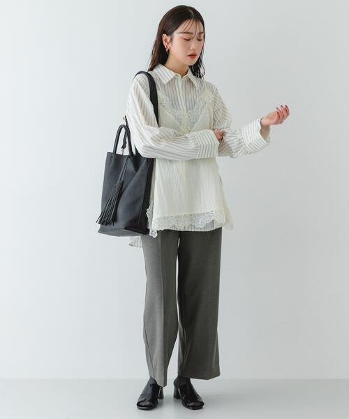 RODE SKO(ロデスコ)の「『縦型』タッセル軽量2WAYタテナガトートバッグ(トートバッグ・レディース・ブラック/ブラウン・ONE)」の9枚目の写真