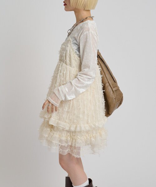 w closet（ダブルクローゼット）の「チュールリボンミニキャミワンピース（ワンピース・レディース・ブラック/アイボリー・FREE）」の12枚目の写真